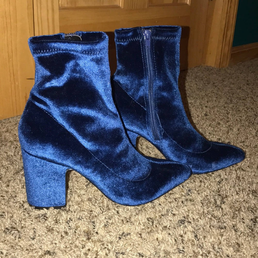 Steve Madden Booties